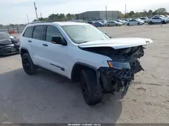 1C4RJEBG1HC636142 2017 JEEP GRAND CHEROKEE