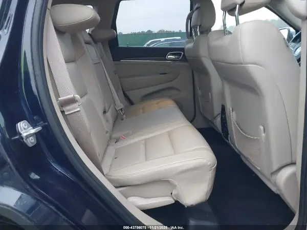 1C4RJEBG1HC659467 2017 JEEP GRAND CHEROKEE - Image 8