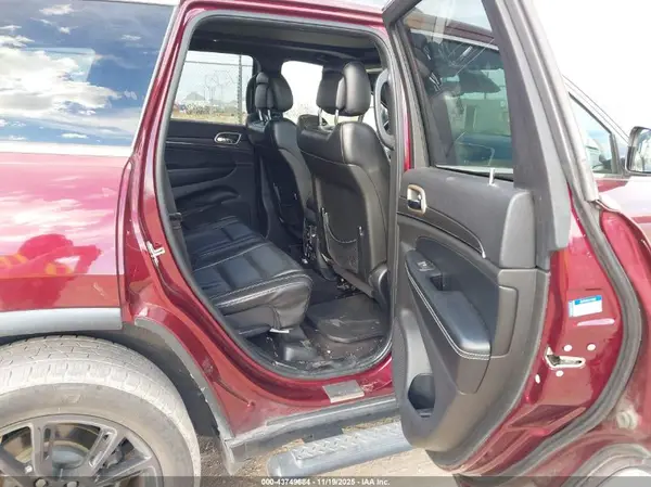 1C4RJEBG1HC716587 2017 JEEP GRAND CHEROKEE - Image 8