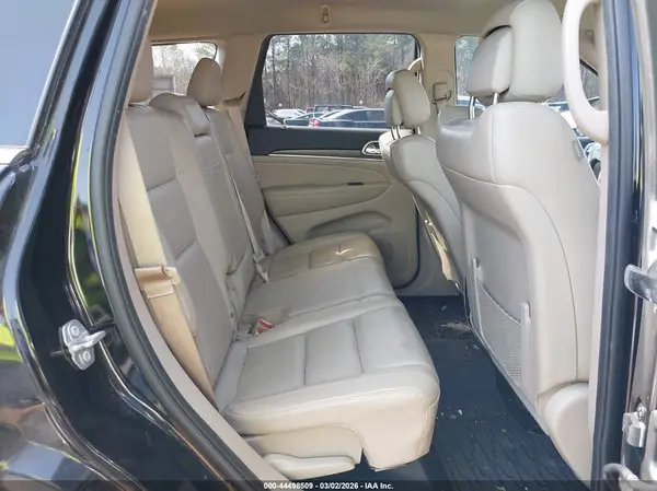 1C4RJEBG1HC779995 2017 JEEP GRAND CHEROKEE - Image 8