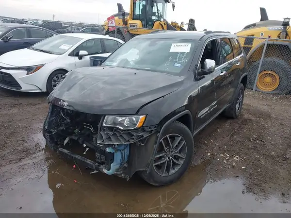 1C4RJEBG1HC813577 2017 JEEP GRAND CHEROKEE - Image 2
