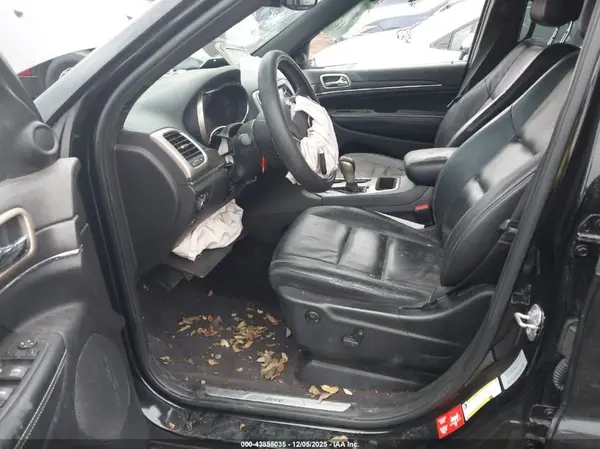 1C4RJEBG1HC813577 2017 JEEP GRAND CHEROKEE - Image 8
