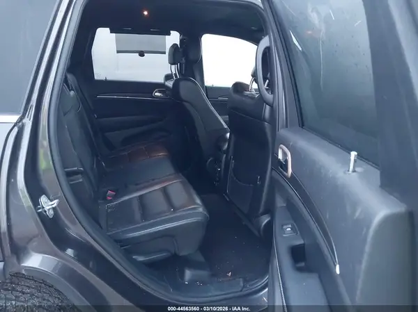 1C4RJEBG1HC916157 2017 JEEP GRAND CHEROKEE - Image 8