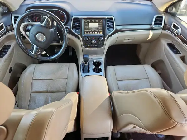 1C4RJEBG1HC943410 2017 JEEP GRAND CHEROKEE - Image 8