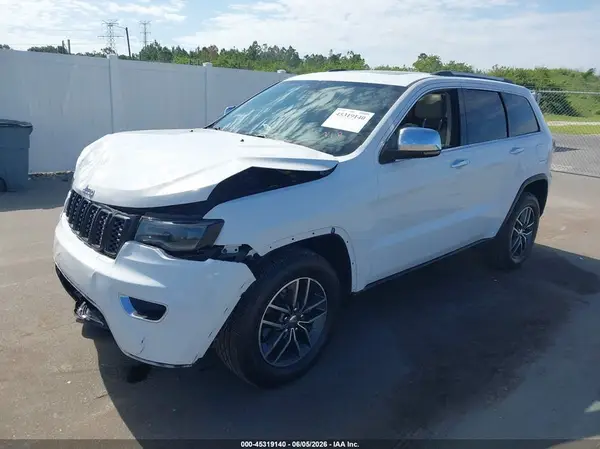 1C4RJEBG1HC943469 2017 JEEP GRAND CHEROKEE - Image 2