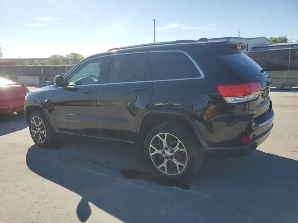1C4RJEBG1JC109725 2018 JEEP GRAND CHEROKEE - Image 2