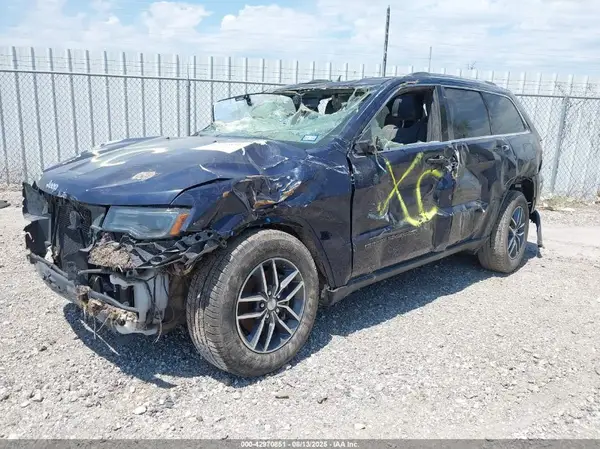1C4RJEBG1JC339989 2018 JEEP GRAND CHEROKEE - Image 2
