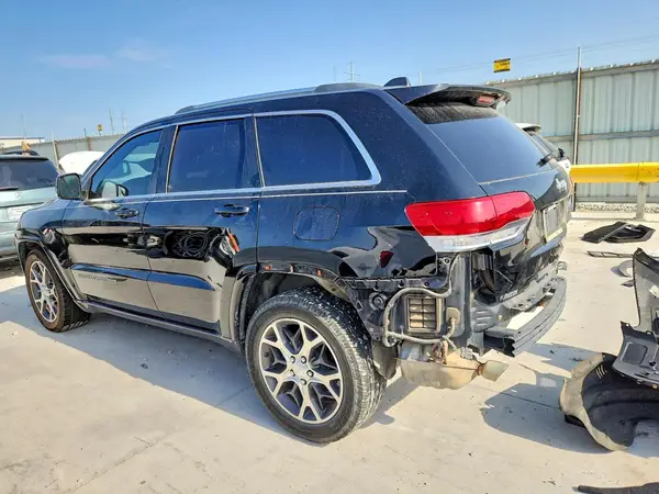 1C4RJEBG1JC361829 2018 JEEP GRAND CHEROKEE - Image 2