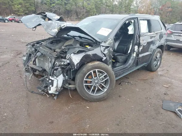 1C4RJEBG1KC656740 2019 JEEP GRAND CHEROKEE - Image 2