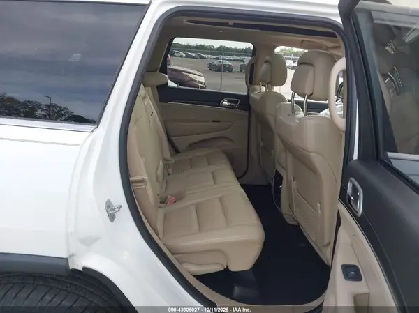 1C4RJEBG1LC117956 2020 JEEP GRAND CHEROKEE - Image 8