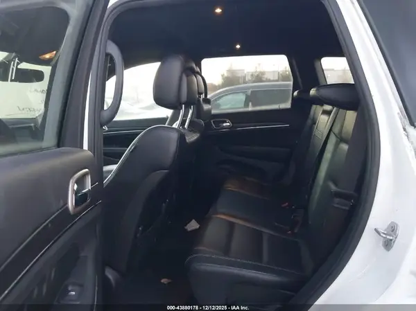 1C4RJEBG2HC634321 2017 JEEP GRAND CHEROKEE - Image 8