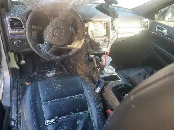 1C4RJEBG3HC647529 2017 JEEP GRAND CHEROKEE - Image 8