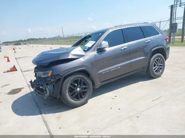 1C4RJEBG3HC736081 2017 JEEP GRAND CHEROKEE - Image 2