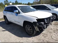 1C4RJEBG3JC400159 2018 JEEP GRAND CHEROKEE