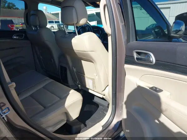 1C4RJEBG3KC699167 2019 JEEP GRAND CHEROKEE - Image 8