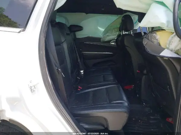1C4RJEBG3LC265820 2020 JEEP GRAND CHEROKEE - Image 8