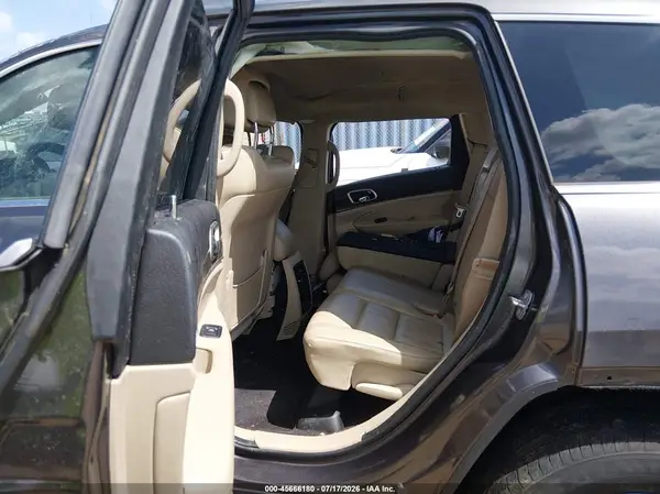 1C4RJEBG4HC685156 2017 JEEP GRAND CHEROKEE - Image 8