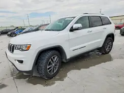 1C4RJEBG4HC686663 2017 JEEP GRAND CHEROKEE