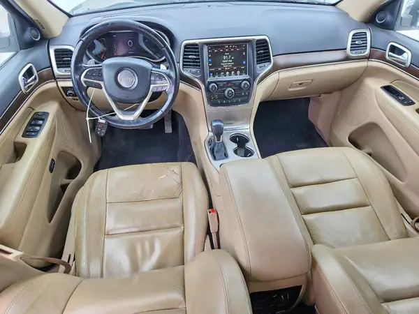 1C4RJEBG4HC686663 2017 JEEP GRAND CHEROKEE - Image 8