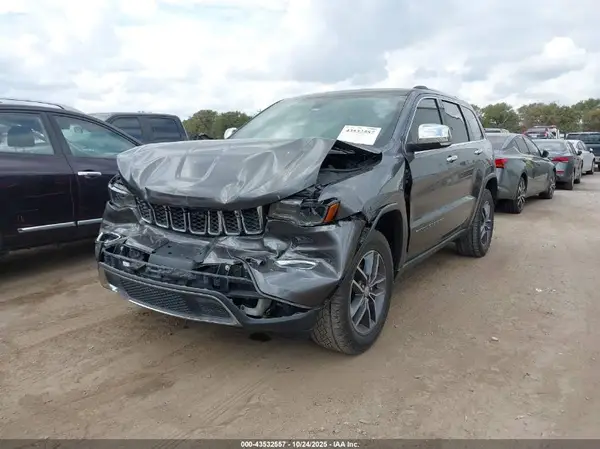 1C4RJEBG4HC718897 2017 JEEP GRAND CHEROKEE - Image 2