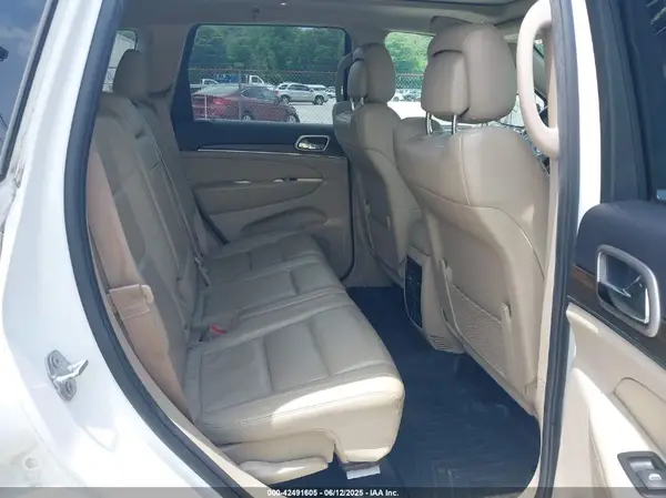 1C4RJEBG4HC736087 2017 JEEP GRAND CHEROKEE - Image 8