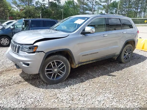1C4RJEBG4HC765329 2017 JEEP GRAND CHEROKEE - Image 2