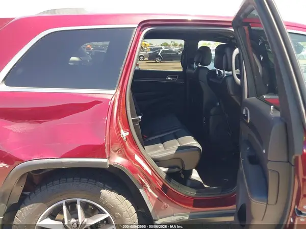 1C4RJEBG4HC828896 2017 JEEP GRAND CHEROKEE - Image 8