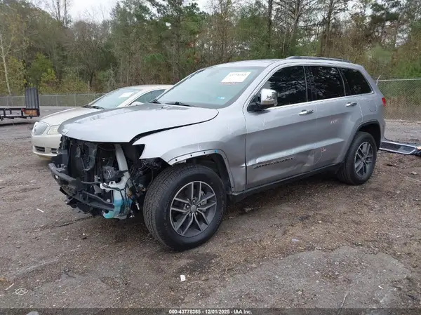 1C4RJEBG4JC111081 2018 JEEP GRAND CHEROKEE - Image 2