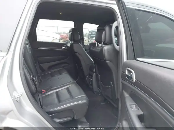 1C4RJEBG4JC111081 2018 JEEP GRAND CHEROKEE - Image 8