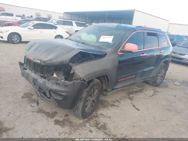 1C4RJEBG4JC311488 2018 JEEP GRAND CHEROKEE - Image 2