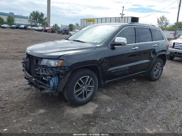 1C4RJEBG4JC338724 2018 JEEP GRAND CHEROKEE - Image 2