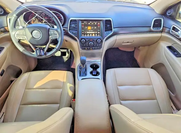 1C4RJEBG5HC669404 2017 JEEP GRAND CHEROKEE - Image 8