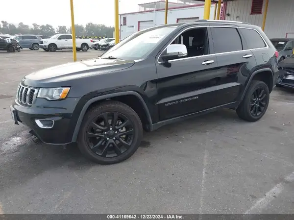 1C4RJEBG5HC793902 2017 JEEP GRAND CHEROKEE - Image 2