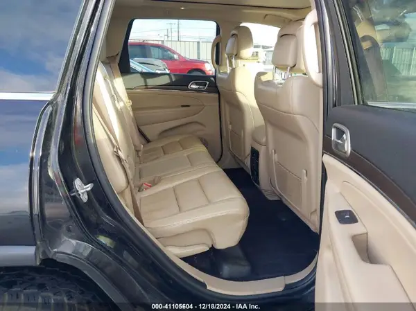 1C4RJEBG5HC925413 2017 JEEP GRAND CHEROKEE - Image 8