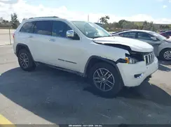 1C4RJEBG5HC959920 2017 JEEP GRAND CHEROKEE