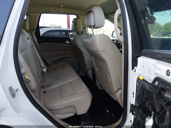 1C4RJEBG5JC110957 2018 JEEP GRAND CHEROKEE - Image 8