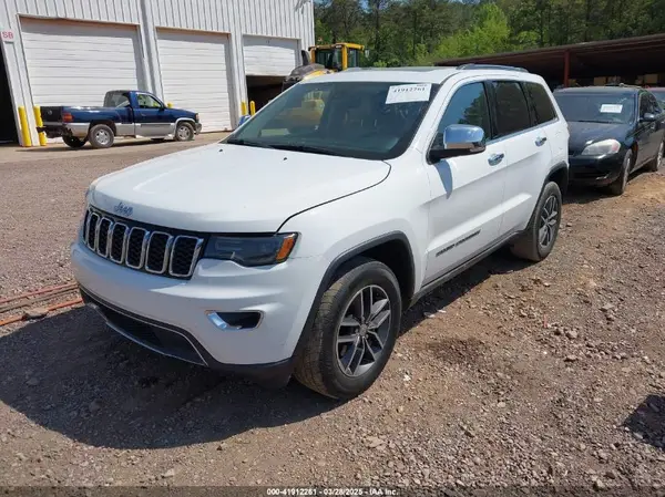 1C4RJEBG5JC131100 2018 JEEP GRAND CHEROKEE - Image 2