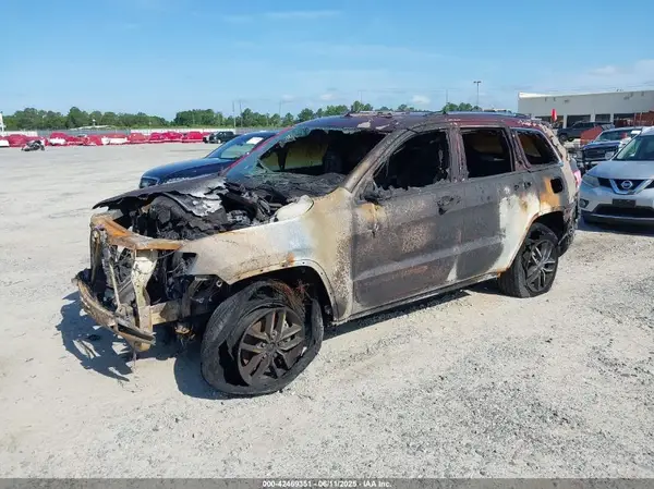 1C4RJEBG5JC400289 2018 JEEP GRAND CHEROKEE - Image 2