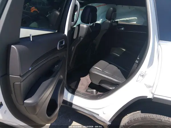 1C4RJEBG5KC556589 2019 JEEP GRAND CHEROKEE - Image 8
