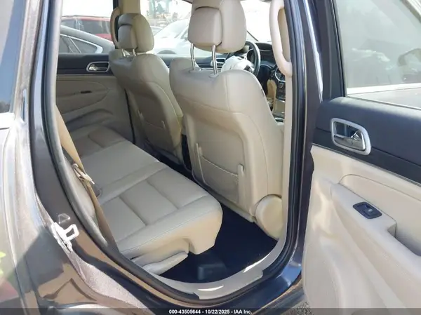 1C4RJEBG5MC782960 2021 JEEP GRAND CHEROKEE - Image 8
