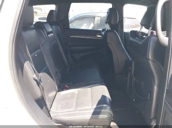 1C4RJEBG6HC671842 2017 JEEP GRAND CHEROKEE - Image 8