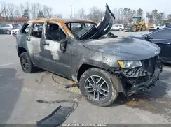 1C4RJEBG6HC819813 2017 JEEP GRAND CHEROKEE
