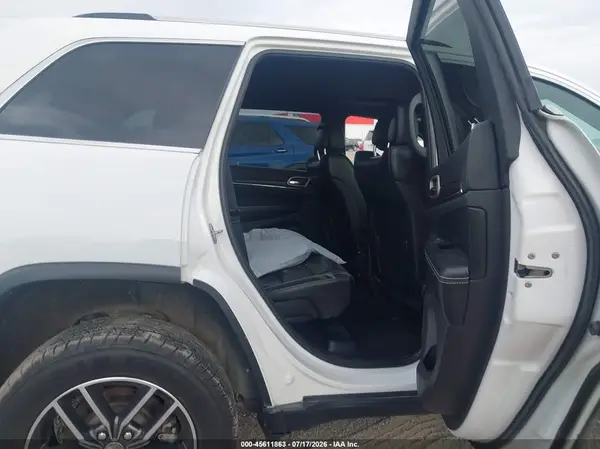 1C4RJEBG6HC867988 2017 JEEP GRAND CHEROKEE - Image 8