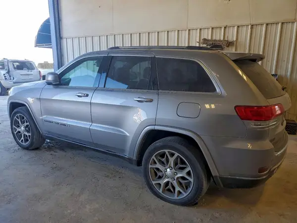 1C4RJEBG6JC201168 2018 JEEP GRAND CHEROKEE - Image 2