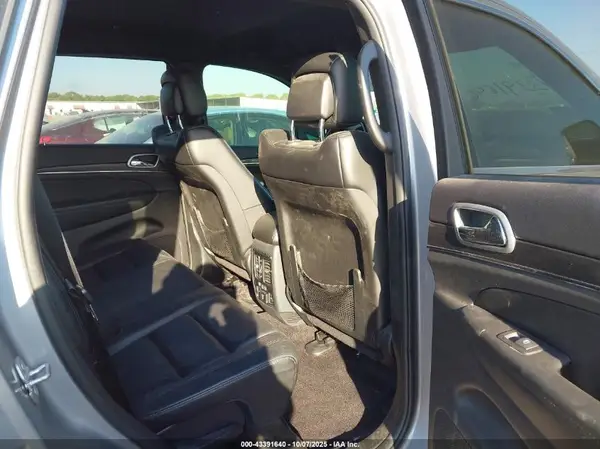 1C4RJEBG6JC438484 2018 JEEP GRAND CHEROKEE - Image 8