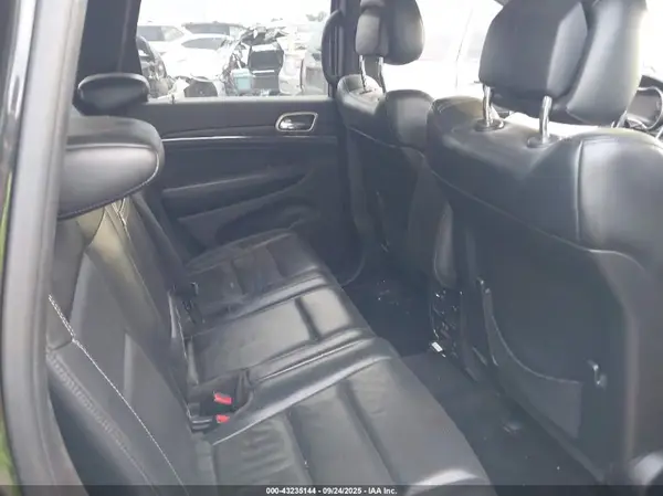 1C4RJEBG7GC473592 2016 JEEP GRAND CHEROKEE - Image 8