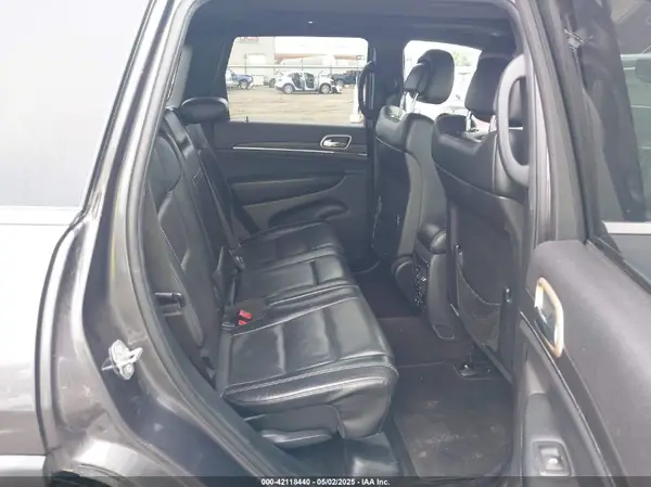 1C4RJEBG7HC702516 2017 JEEP GRAND CHEROKEE - Image 8