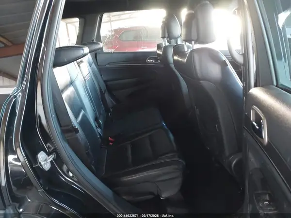 1C4RJEBG7HC731658 2017 JEEP GRAND CHEROKEE - Image 8