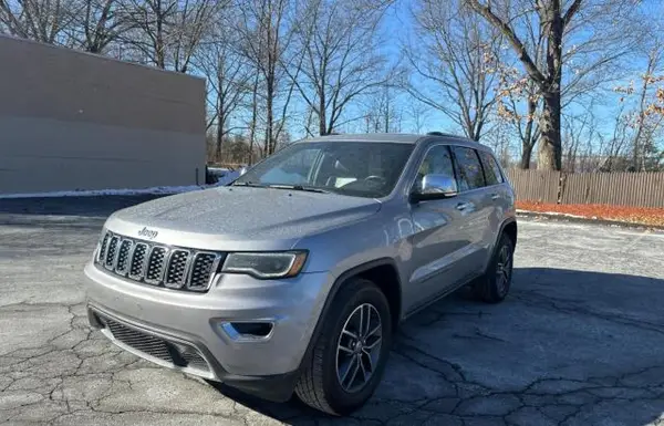1C4RJEBG7HC765888 2017 JEEP GRAND CHEROKEE - Image 2