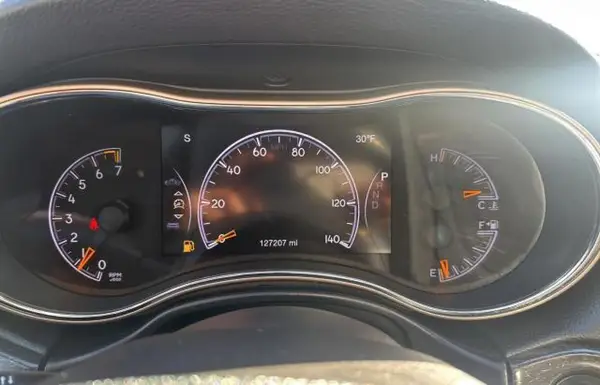 1C4RJEBG7HC765888 2017 JEEP GRAND CHEROKEE - Image 8